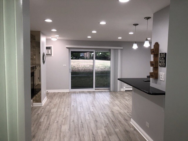 Foto del edificio - 825 S Dwyer Ave