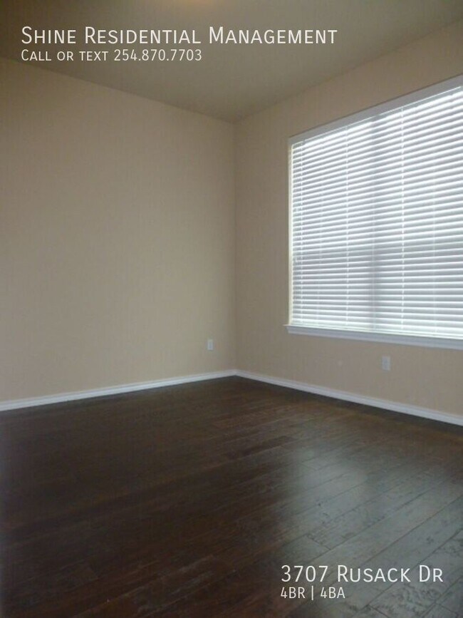 Foto del edificio - 3707 Rusack Dr