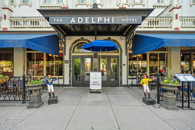 Foto del edificio - 19 Washington St