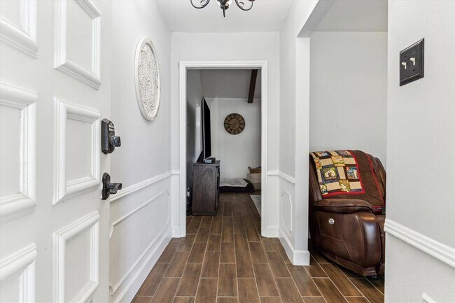 Foto del edificio - 12315 Whittington Ct N