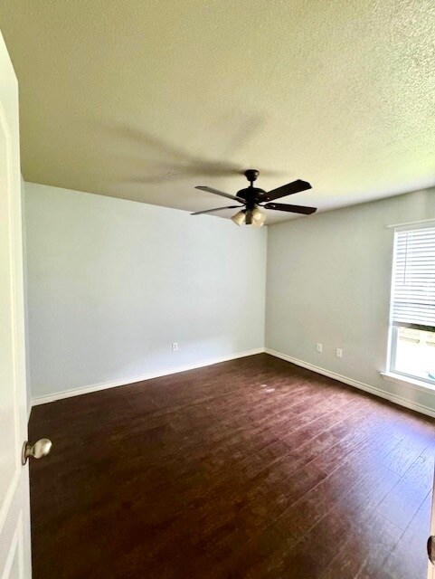 Foto del edificio - 5525 Westchase Loop
