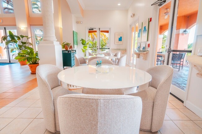 Casa club - Falls Of Pembroke