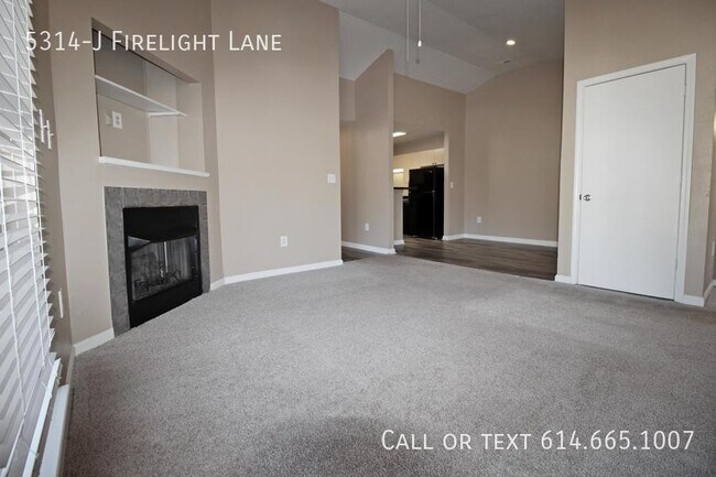 Foto del edificio - 5314 Firelight Ln