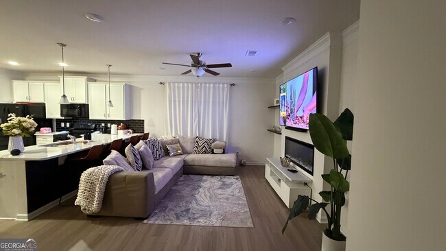 Foto del edificio - 3840 Pressley Ln