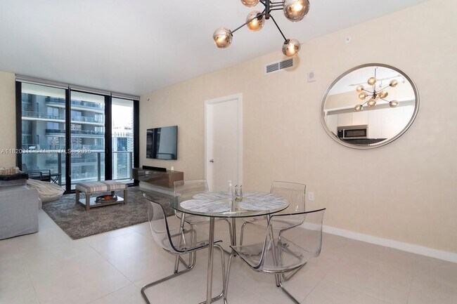 Foto del edificio - 1010 Brickell Ave