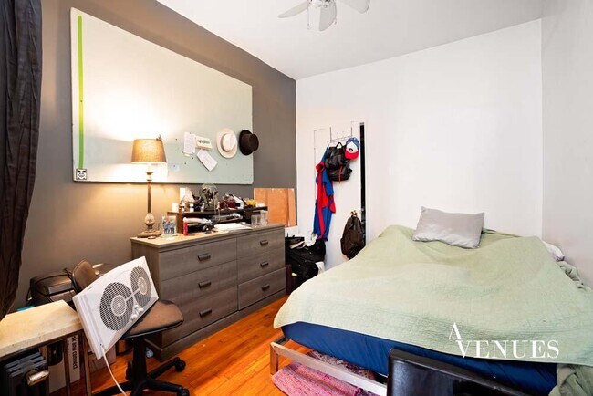Foto del edificio - 167 E 107th St