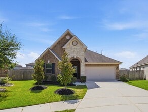Building Photo - 31407 Elkcreek Bend Dr