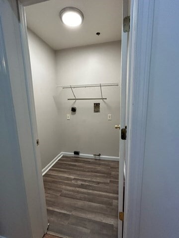 Building Photo - 23 Grove 2L Grv