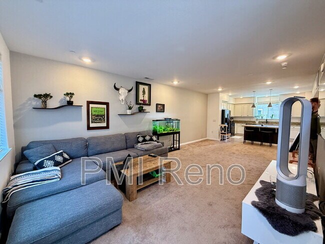 Foto del edificio - 220 Mark Jeffrey Ln