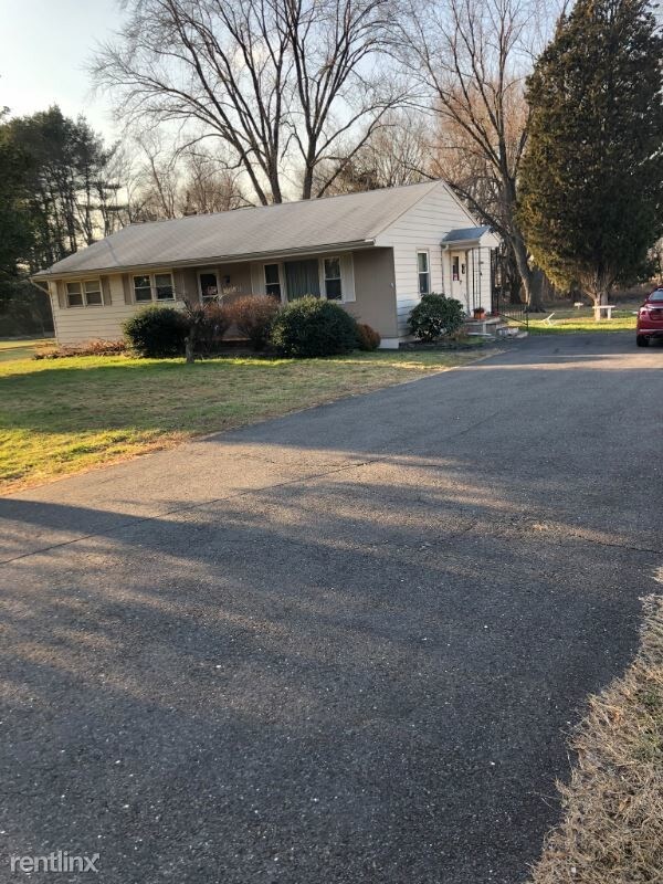 Building Photo - 516 Hainesport Mt Laurel Rd