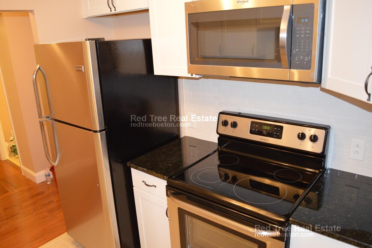Foto principal - 276 Chestnut Hill Ave