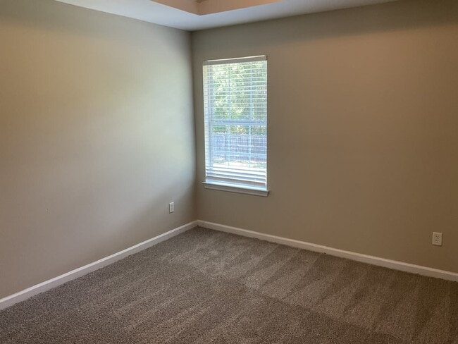 Building Photo - 7852 Wrotham Cir