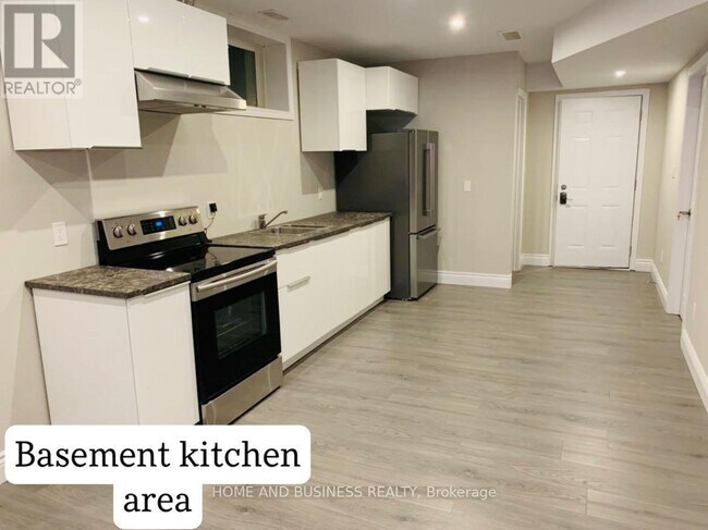 Building Photo - 199 Carriage Way