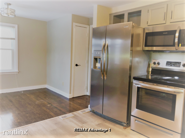 Primary Photo - 2 br, 1 bath Townhome - 91 Brooks St