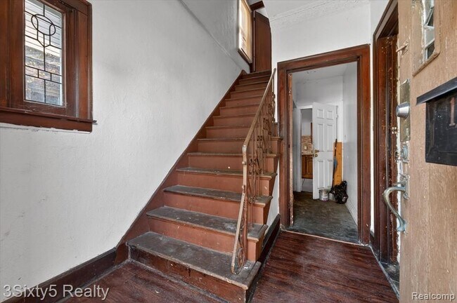 Building Photo - 14052 Northlawn St