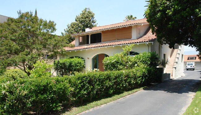 Building Photo - 703-719 E California Blvd