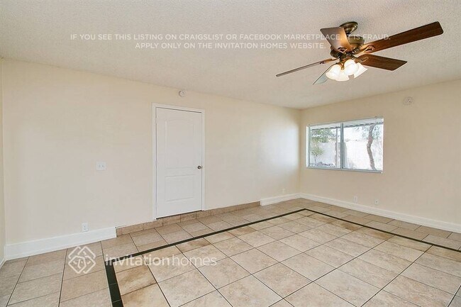 Building Photo - 5208 Mountain View Dr