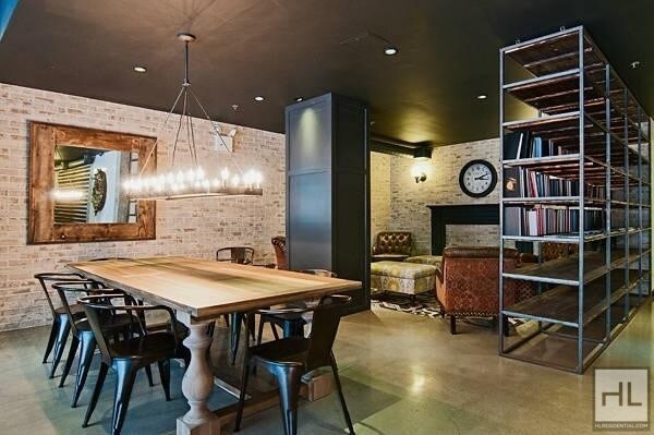 Building Photo - Smart & Fully Loaded Williamsburg 1 Bed
