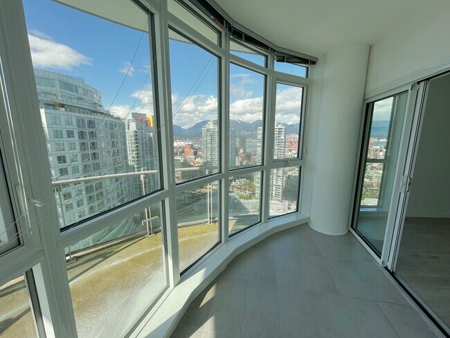 Building Photo - Aquilini Centre South - 2908