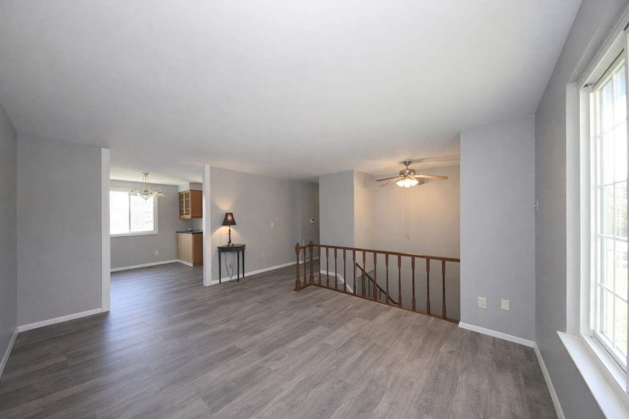 Foto del edificio - 3636 Charlotte Mill Dr