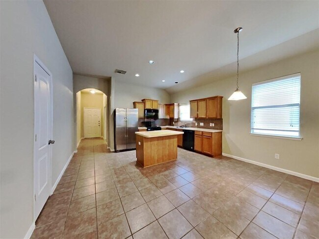 Building Photo - 14210 Merganser Dr