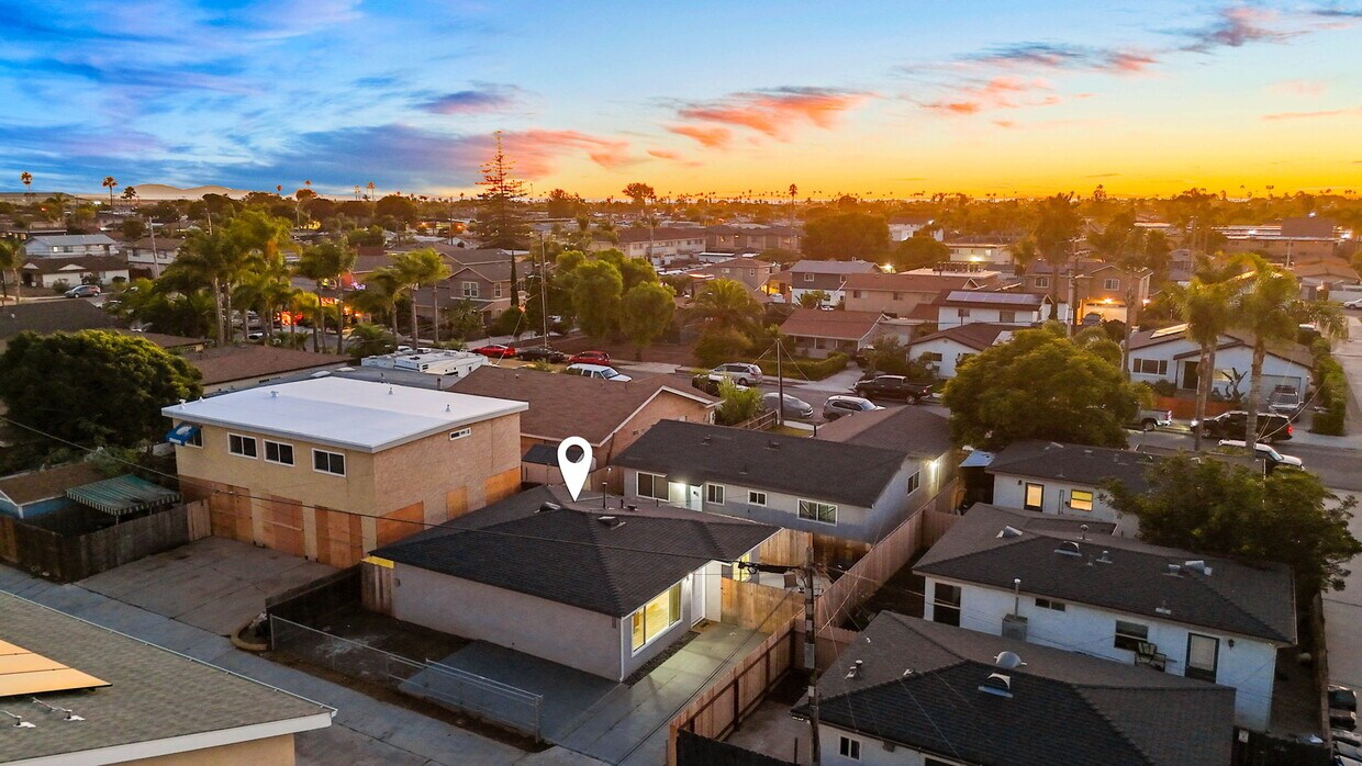 Foto principal - 1135 Florida St