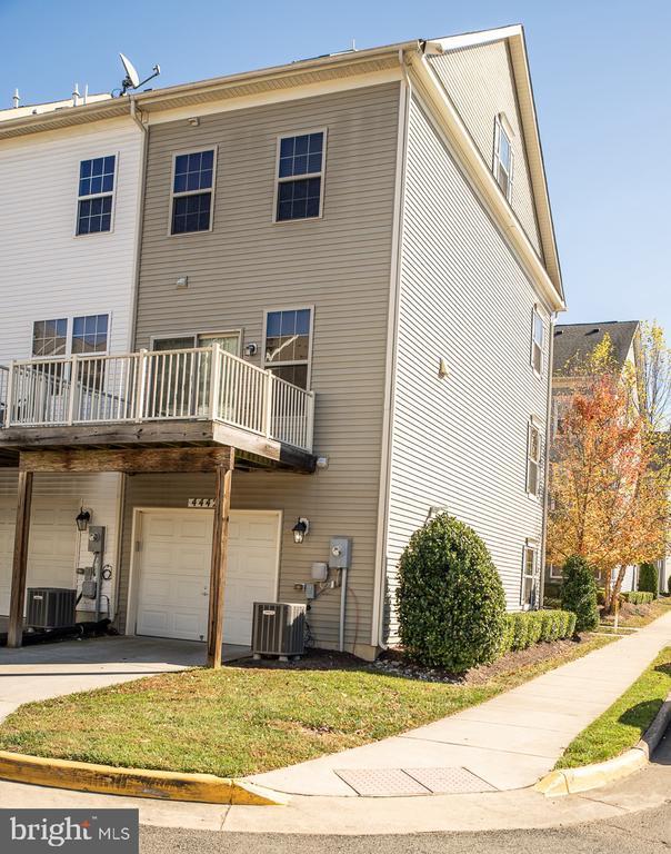 Foto del edificio - 4442 Potomac Highlands Cir