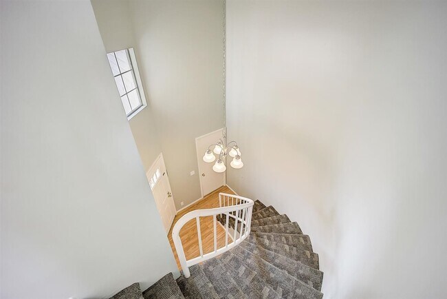 Foto del edificio - Crosspointe (1458)