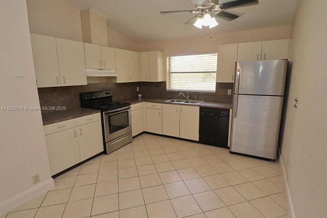 Foto del edificio - 278 SW 7th St