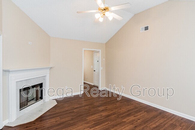 Foto del edificio - 212 Meriweather Ln