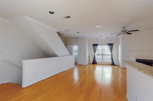 Foto principal - 2415 Stutz Dr