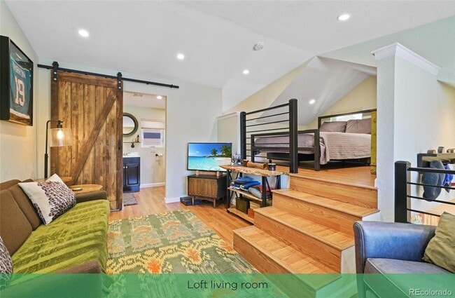 Building Photo - Fully Furnished Loft with washer/dryer and storage shed