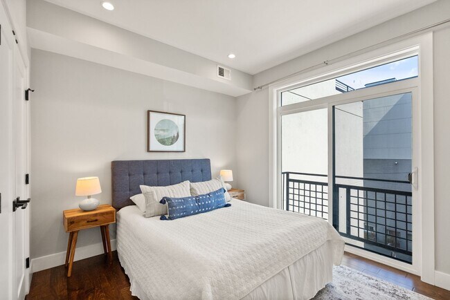 Dormitorio - 1101 Fern St NW