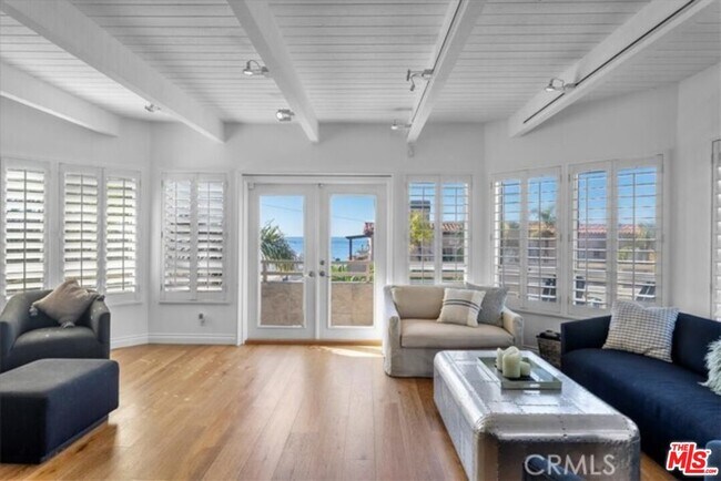 Foto del edificio - 712 Highland Ave