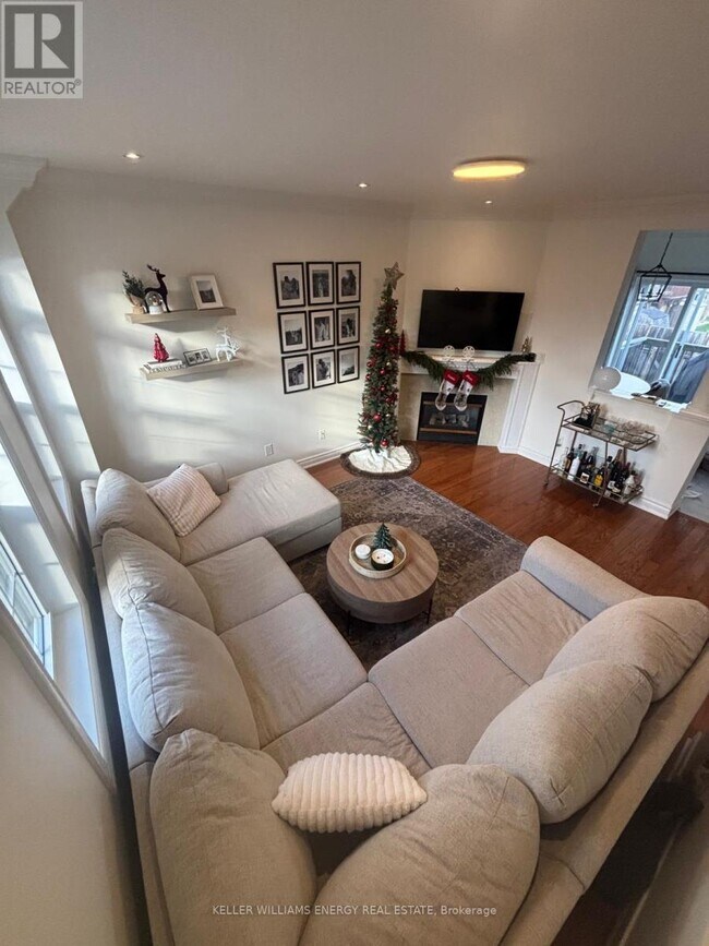 Building Photo - 575 Steeple Hill