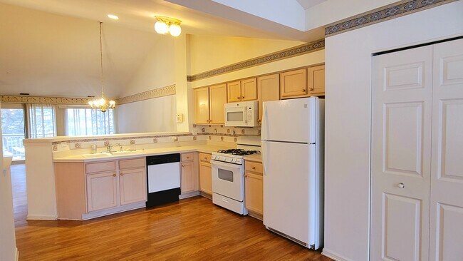 Foto del edificio - 2125 Fulham Dr