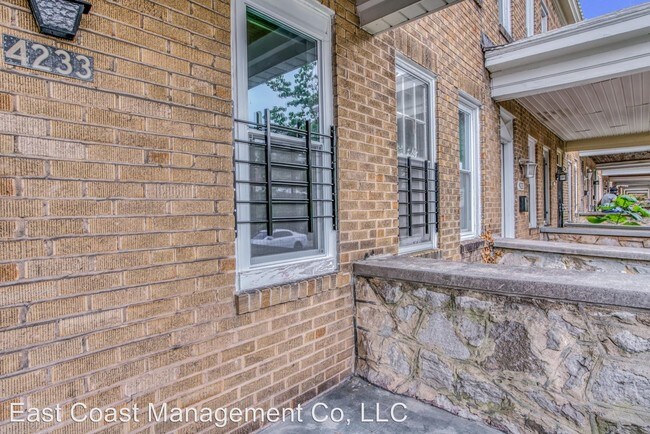 Building Photo - 3 br, 2 bath House - 4233 Nicholas Ave