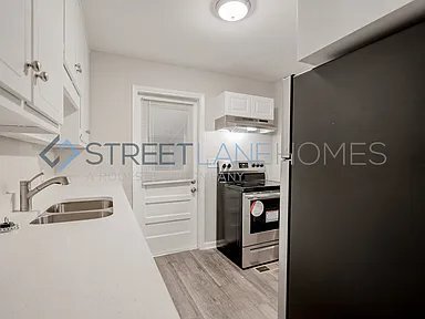 Foto del edificio - 244 Wickham Dr