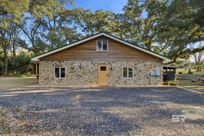 Building Photo - 27522 Burkhardt Dr