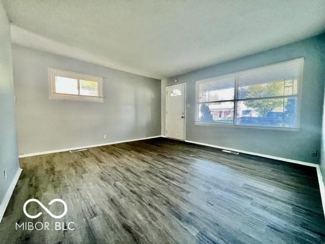 Foto del edificio - 4413 W 28th St