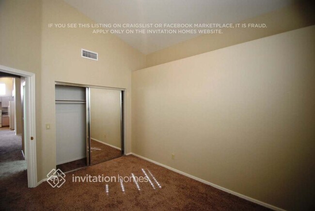 Foto del edificio - 7126 N 81st Dr