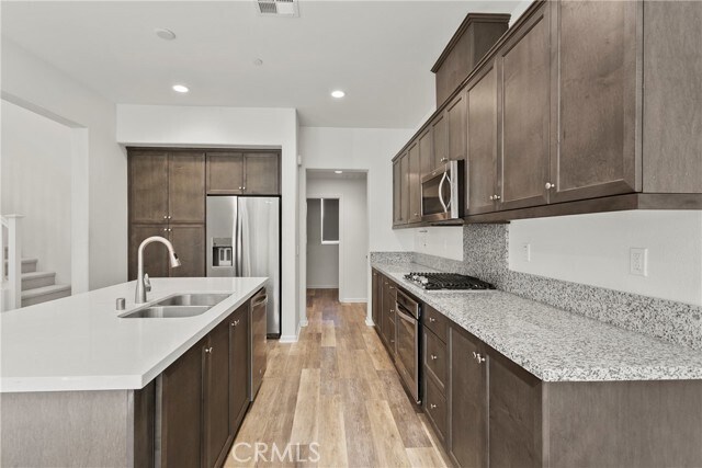 Building Photo - 102 Jaripol Cir
