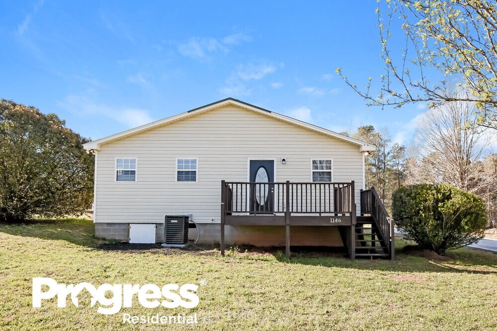 Foto principal - 1146 Little Vine Church Rd