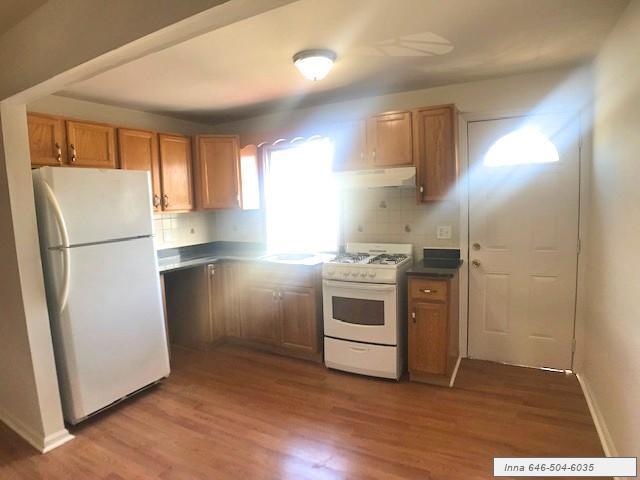 Building Photo - 2 bedroom in NEWARK NJ 07105