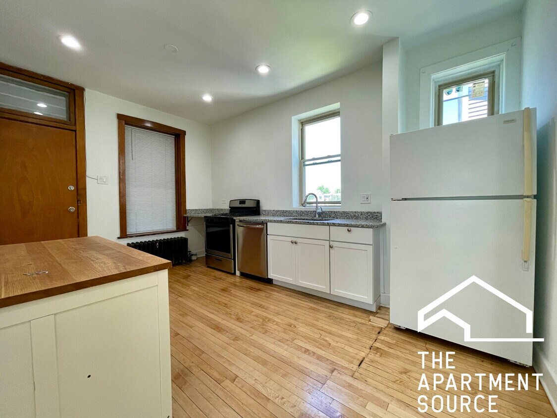 Foto principal - 2900 N Richmond St