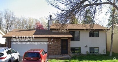 Building Photo - 836 Vanderbilt Ct
