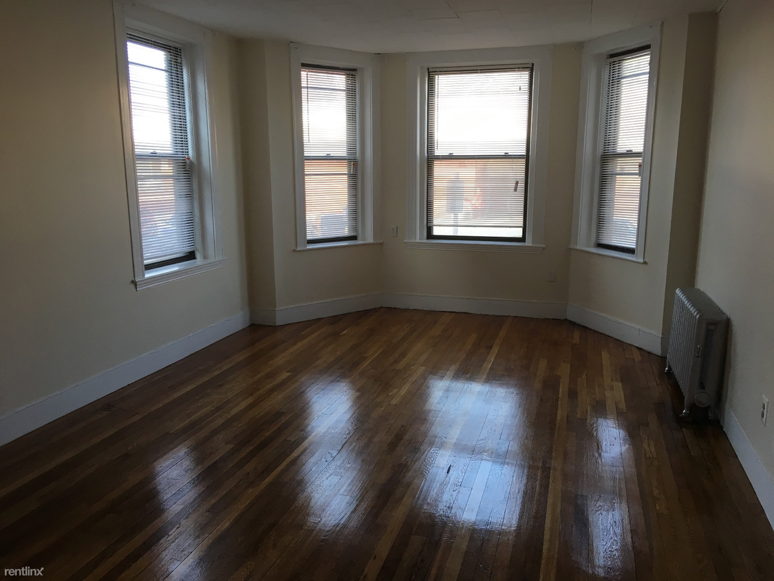 2 br, 1 bath - 11 Gorham St # Pa - 2 br, 1 bath  - 11 Gorham St # Pa