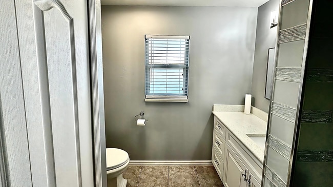 Photo - 544 SE 5th Ave House