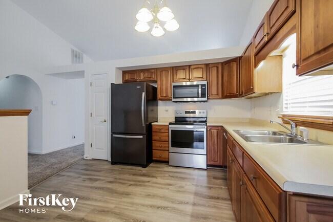 Foto del edificio - 1038 Rentham Ln