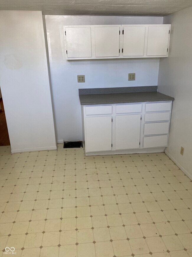 Foto del edificio - 1106 N Gale St